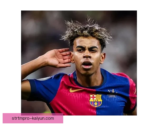 从新星到传奇：解析足球巨星辉煌成长历程与成就