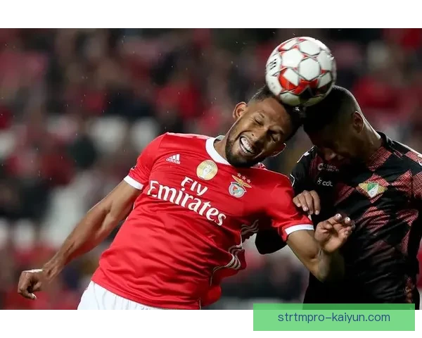 特拉布宗体育中场组织表现稳健，球队整体战术运转更加流畅